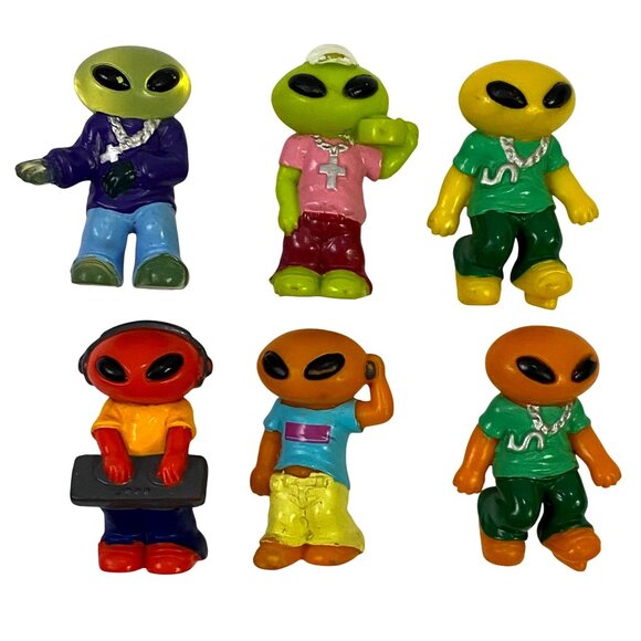 Hip Hop Aliens Alien Rapsters Collectible Mini Figures Toy Figure Set - Lot of 6 - Picture 1 of 10